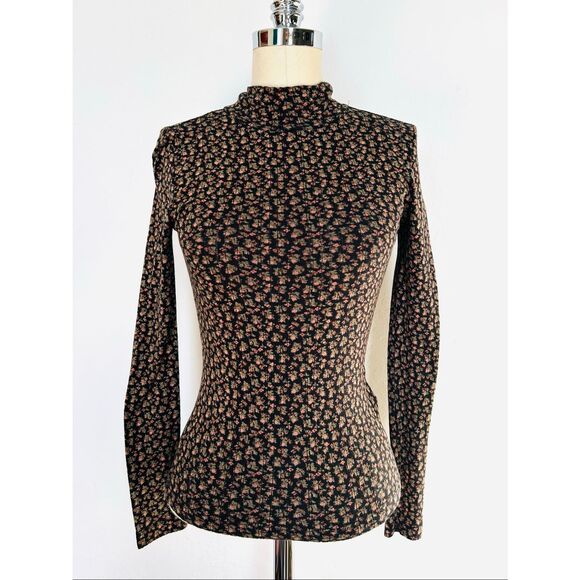 Dôen Women’s XS Maxine Mock-neck Rib Knit Top in Nightfall Secret Garden - Picture 3 of 7